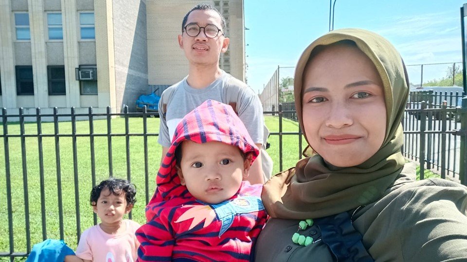 gresikabunga's tweet photo. Paket komplit sama Dedek Kennard yang sudah melangkah ke-1 Tahun

Semoga Allah SWT berkahi langkah Putraku menjadi Pribadi yang bermanfaat bagi semua

#latepost https://t.co/ZPWmSLNrK2