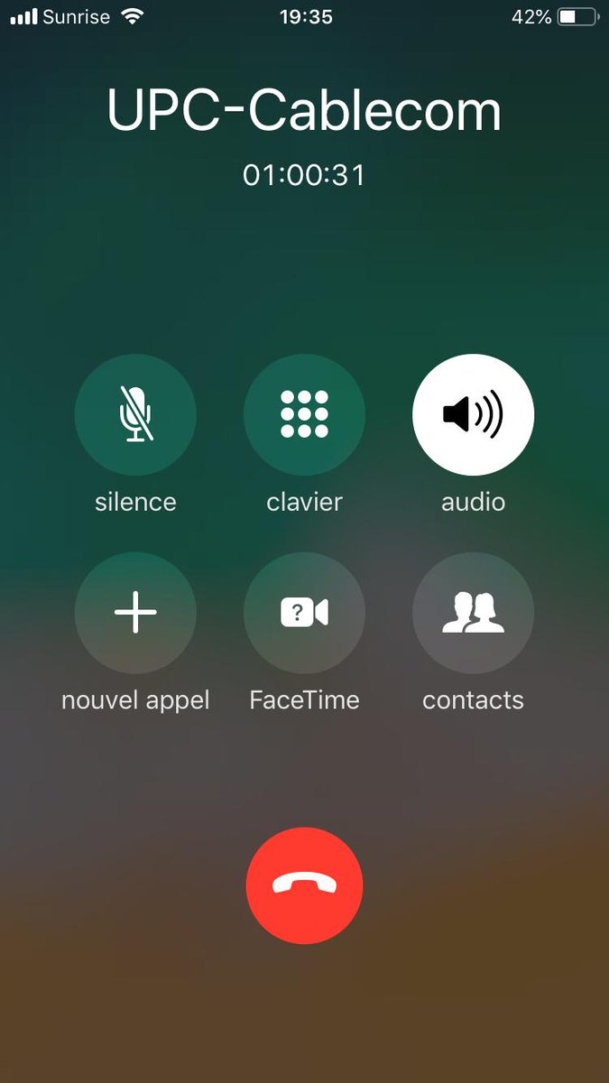 alexmaa69's tweet photo. @UPC_Switzerland Bon, voilà, une heure d'attente au téléphone pour votre service client ! Je raccroche donc... Et je continuerais d'avoir une connexion internet aléatoire... https://t.co/pj2Kp4cFXN