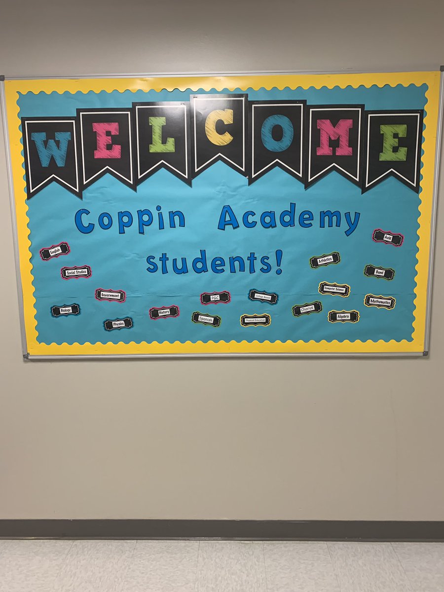 CAgoldeneagles's tweet photo. Faculty &amp; Staff came in this weekend to get classrooms &amp; the Building #CAReady. Can’t wait to start the school year...thanks to everyone for #makinggreatthingshappen @CoppinAcademy https://t.co/d11TT6BFuE