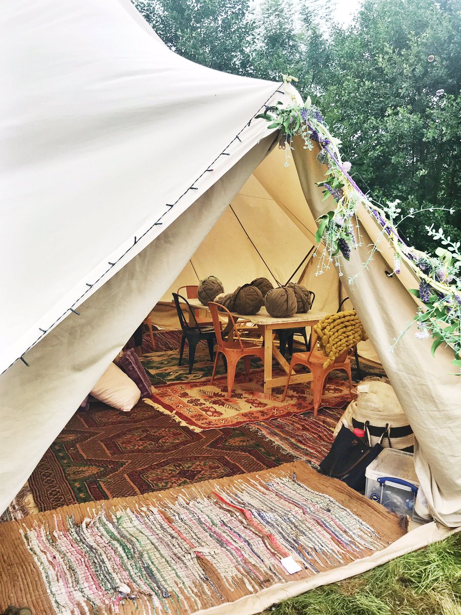 I’ve posted a new blog article tonight. Check it out. thechunkyneedle.com/blog/ #summer #chunkyknitting #blog #newpost #checkitout #readme