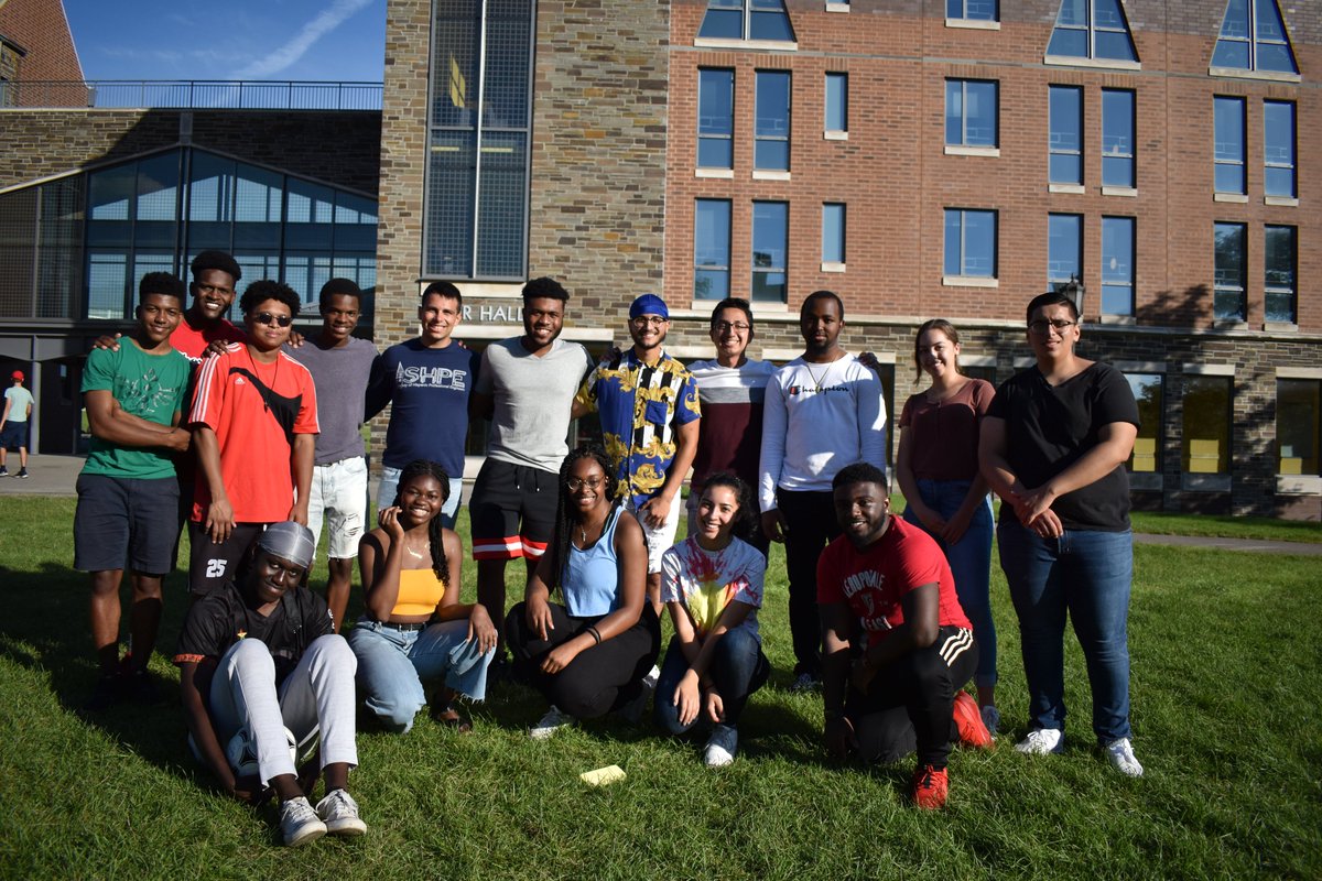 CornellSHPE's tweet photo. Our first collab this year, for the URMCxSHPExNSBE Welcome Back BBQ. Hope everyone had fun, enjoyed the weather, and got to try some of our 🔥 grilling!! https://t.co/vBOBLif3h1