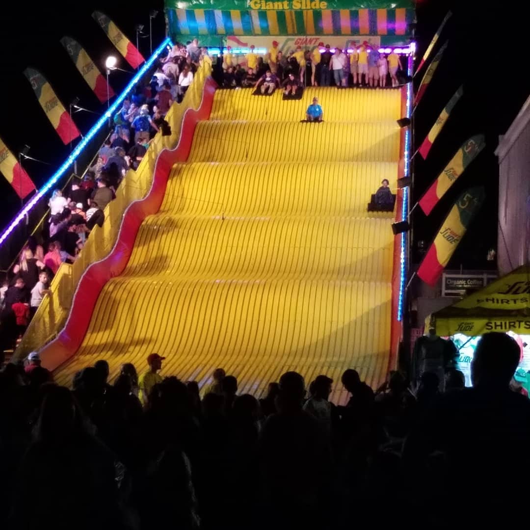 loveshockey20's tweet photo. Late nights (1/7)
#mnstatefair #giantwheel #mightymidway https://t.co/cqj9jUgaGJ