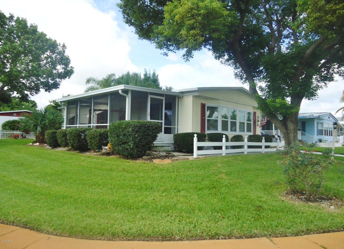 jo_ledbetter's tweet image. Finally - open the door to a place you and your family will love to call home. #newhome #homesforsale  cpix.me/l/80326235