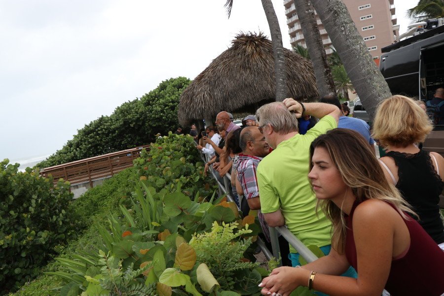 JupiterSurf's tweet image. Juno Pier Surf Report Hurricane Dorian 9-2-19 1:30pm ift.tt/2HH1bRB