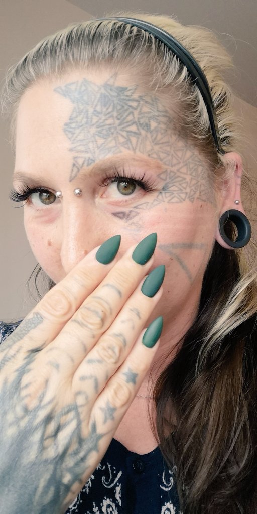 MaitresseSelene's tweet photo. Reimbursement opportunity. Pay back my manicure &amp; pedicure little piggies 🐖 ! #bbr #manicure #pedicure @promos4dommes @finsubRT @find0m @promocucky @thisisthetale @legend_rt_rt @DommesRt @RTDoms  @find0mrts @rt_feet @ElitePromoFeet @RT4DOMslave @feetyfreak @justaslave6 https://t.co/W8sth592Uf
