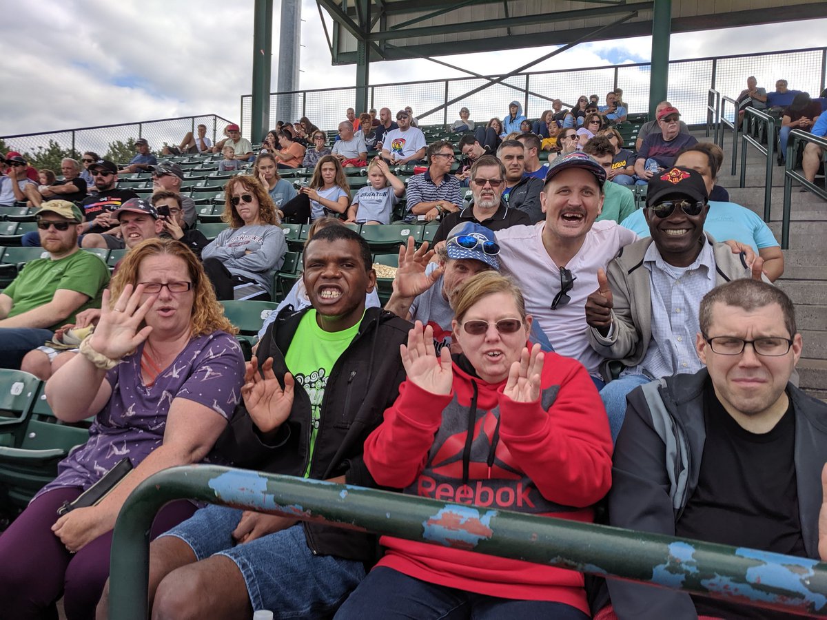cccpalmyra's tweet photo. #rocthesummer https://t.co/2R6jNTrQKp