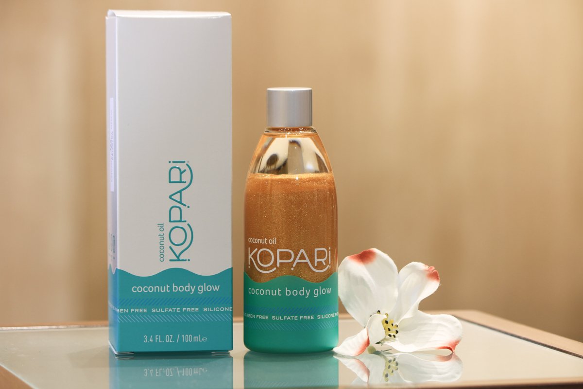 spaaquaelv's tweet photo. Celebrate #WorldCoconutDay with Kopari's Coconut Body Glow to keep that summer radiance all season long!

#SpaAquaeLV
 https://t.co/MBnE5O2ovB https://t.co/H0BbcltvcH