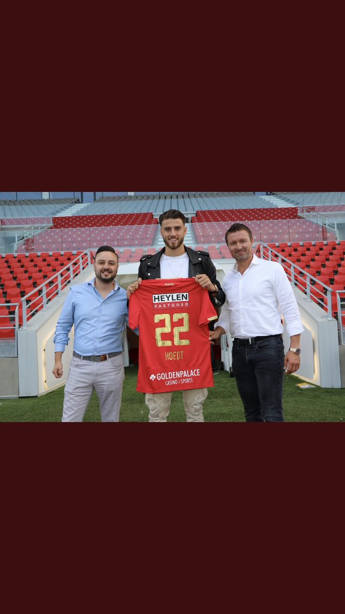 JB8124's tweet photo. @lukejohnson82 ..... now fuck off 🙋‍♂️ https://t.co/aUA64Oc0jr