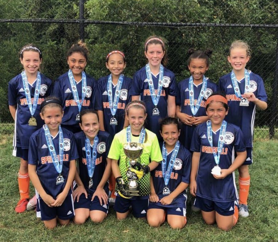 SYCSoccer's tweet photo. 2009 Blue Girls Champions of the OBGC Capital Cup Tournament! Way to go Girls! GO SYC!!
#SYCSoccer | #LetsGoSYC ๐ถ๐ท https://t.co/CFB4v19p8S