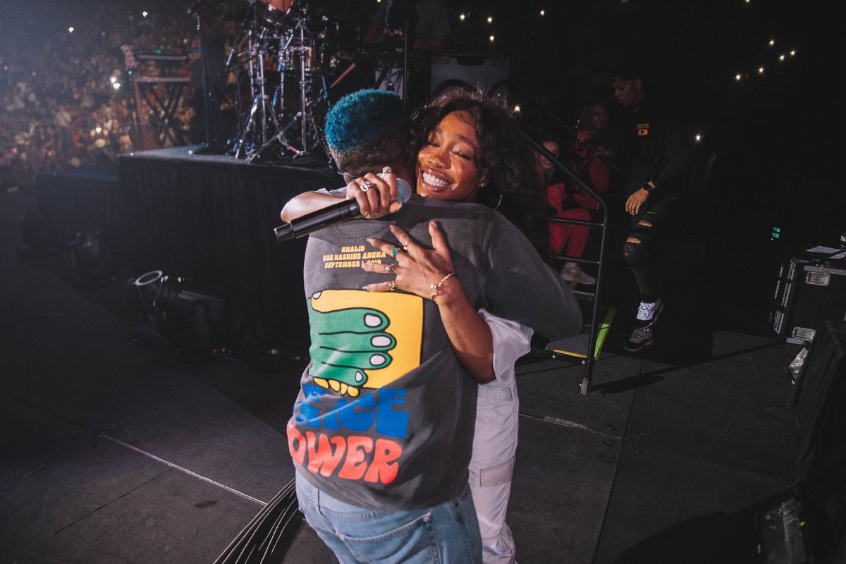 thegreatkhalid's tweet photo. last night in El Paso https://t.co/MEBIgHRv2P