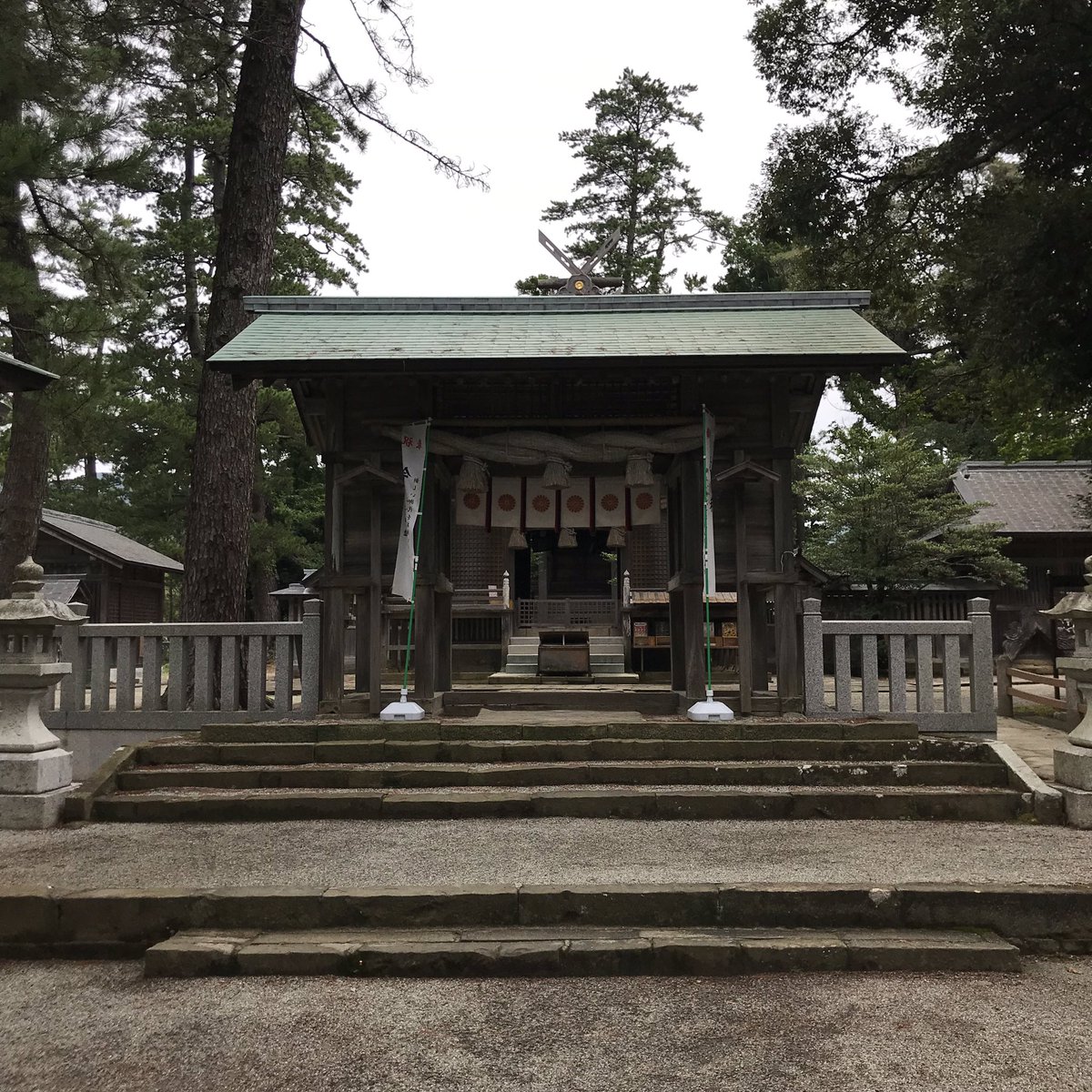 odekakezuki's tweet photo. 水若酢神社
隠岐国一の宮
宿泊先の隠岐ビューポートホテル前からバスに乗って約40分。静かな佇まいで厳かな雰囲気がありました。 https://t.co/ooidV3MVJL