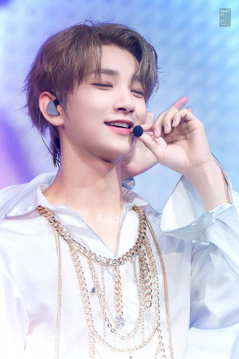heatit1230's tweet photo. 190830 Oty seoul D-1

#세븐틴⁠ #조슈아
#슈아 #Joshua 
@pledis_17 https://t.co/fFQu2Ou6i0