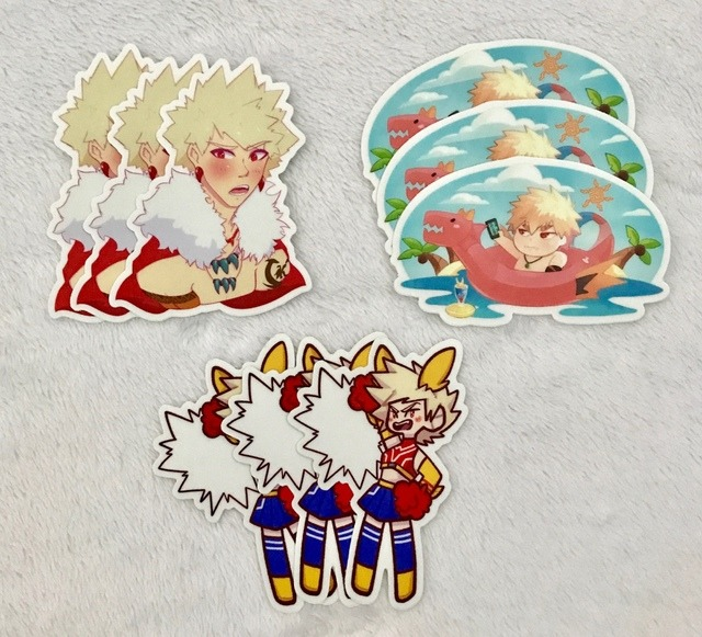 OfafZine's tweet photo. ‼️PRODUCTION UPDATE‼️
-All merch received except charms
-Mods Iida and Uraraka will order the zine sample this week
-We will be able to estimate when shipping can begin when info about the zine printing and charm production comes in
Full update: https://t.co/0GOAKeDO21 https://t.co/65UjOKtMQV