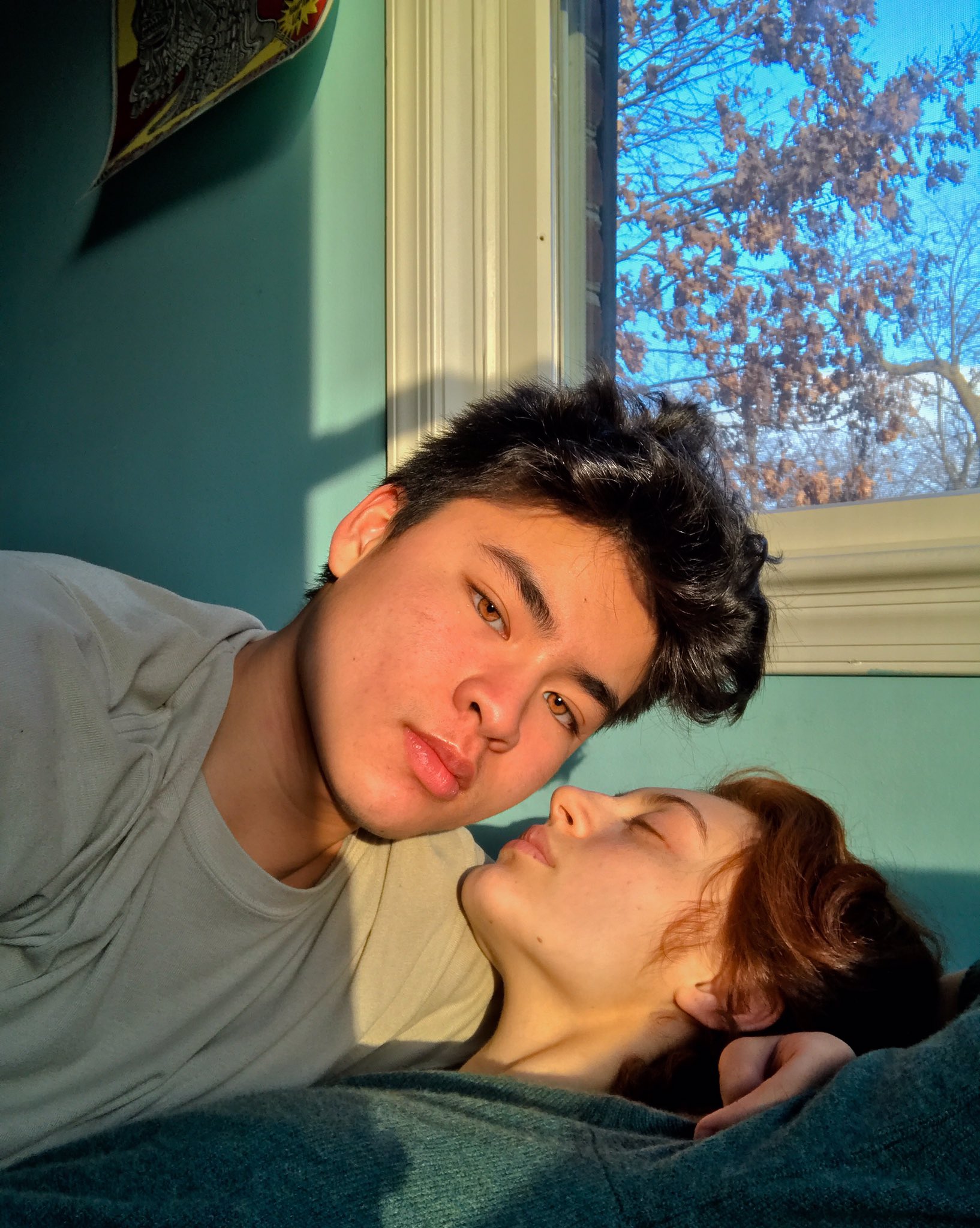 CHELLA MAN on X: MaryV and I for @Apple ! NEVER foresaw a selfie taken in  my Pennsylvania bedroom would end up on Apple ads around the world.  t.coyC4a4xhtLu  X