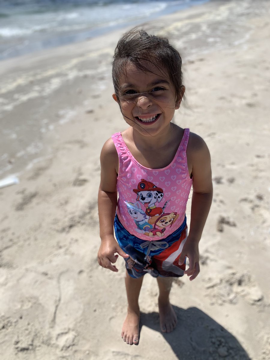 MrsYGonzalez's tweet photo. Enjoying Labor Day weekend! #JordanMSLegends  #RomerosRegulators https://t.co/x777huw4Qj