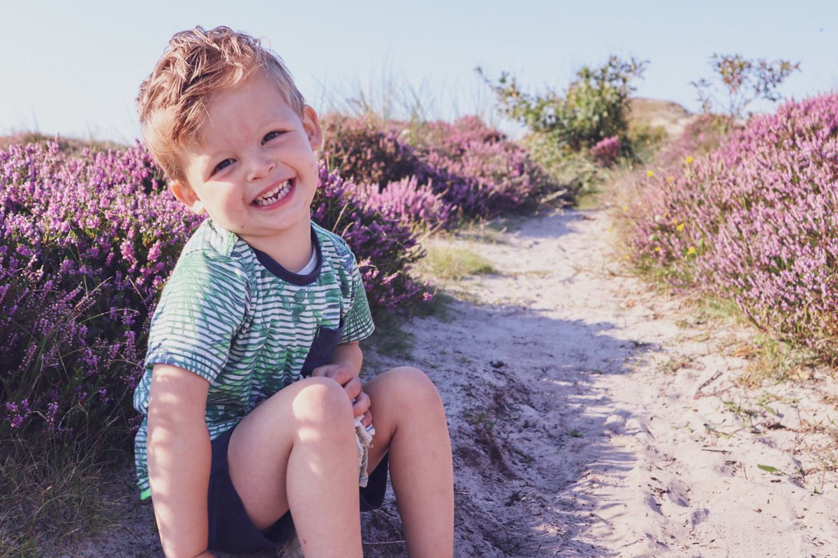 Naar je peuter kijken en gewoon tranen van geluk krijgen. Deze kleine hunk, helemaal van mij! 💕🥰 #peuter #tranen #peuterpuber #paarseheide