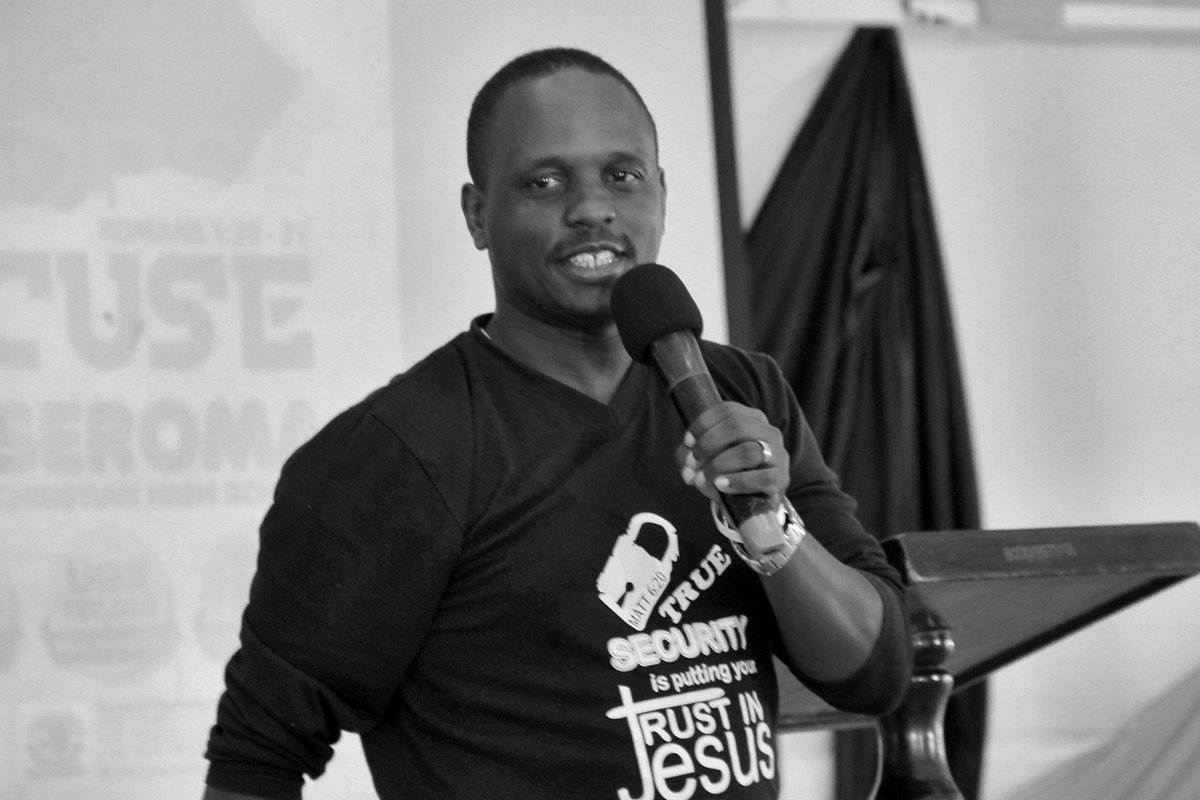 The_DYF's tweet photo. DAY 1 AT #bayc19
@BRebeqah
@_RaveDeejay
@HenryMushambo
@LynetteA10
@DesertSong_UG
@jozephineB
@ladykiai
@kalangukaleah
@KMartharion
@MarthaBaluka
@ArthurKmo
@katuhamye
@praise_atukunda https://t.co/YBi3nnQiOh