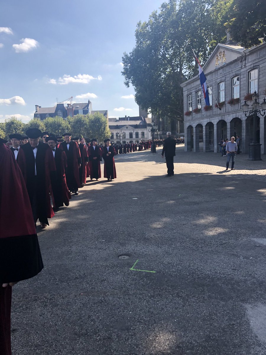 NovelliGnovelli's tweet photo. Honored to be present to the Opening Academic Year 2019/2020 of UM: model of Social, European and International University. “Science+ Engineering for society”. @unitorvergata @Italpress https://t.co/ZDG3nabDIE