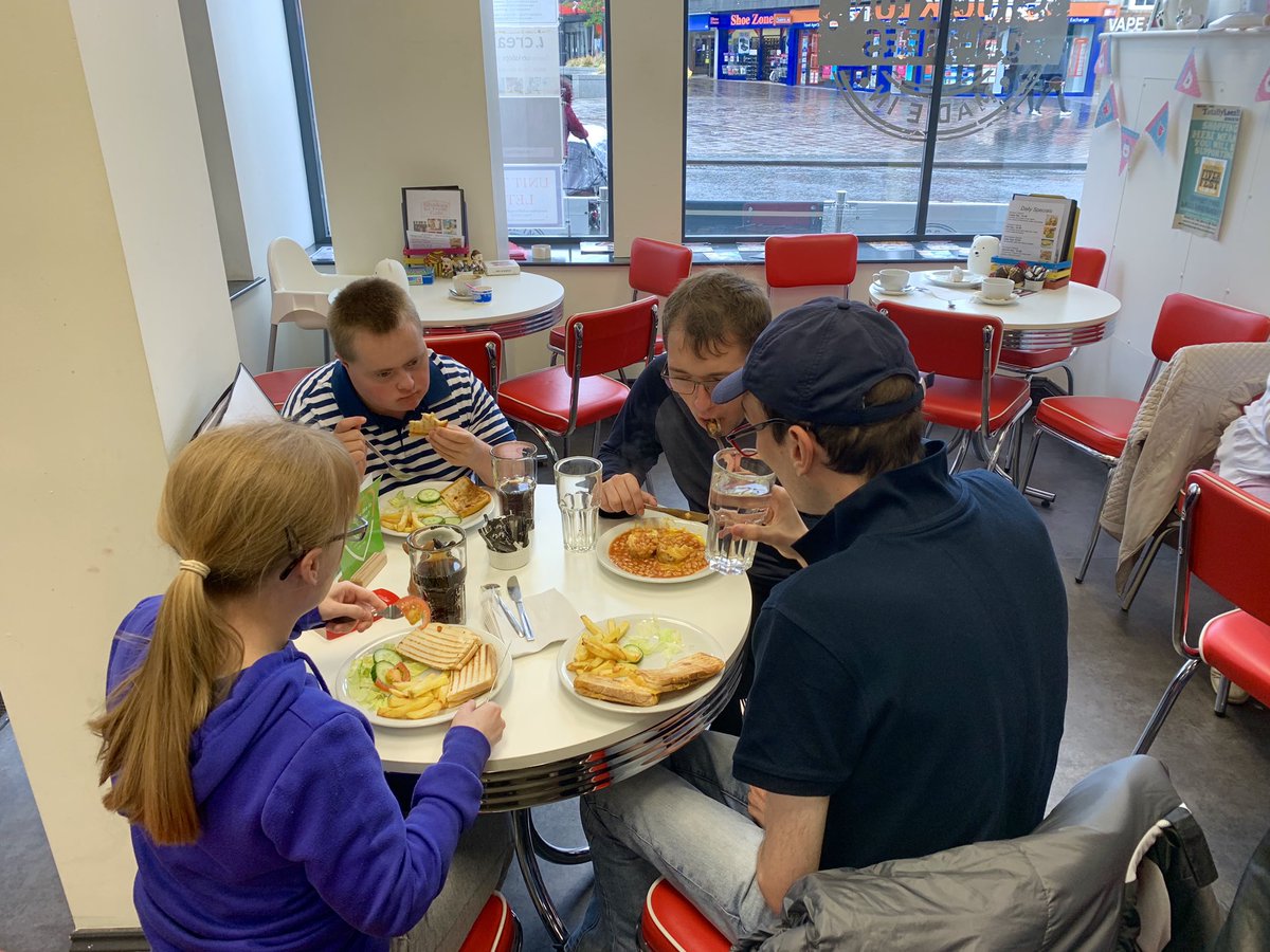 Vision25CIO's tweet photo. Happiness is.......... photography, eating out, shopping, visiting Castlegate reading space and a story plus crafting in our library! All in a day!! We ❤️ our local community!! #wearevision25 #differentlyable #icanandiwill #stockton #stocktonlibrary #shopping #independent https://t.co/TJ9x35g9uD