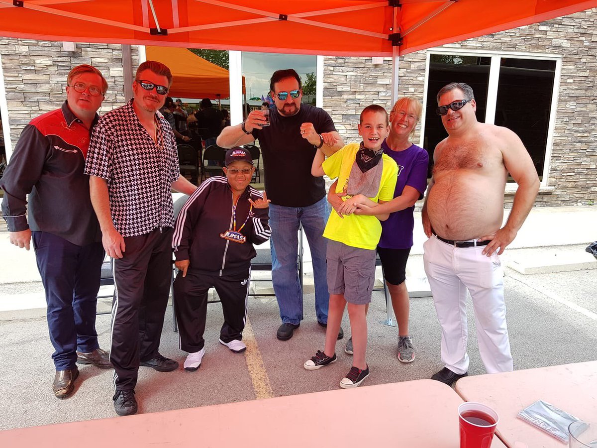 MsJackson43's tweet photo. You guys rocked It. Would love to get in touch with your booking agent #trailerparkboys @MSmithBubbles @trailerparkboys https://t.co/fR23hk8UQc