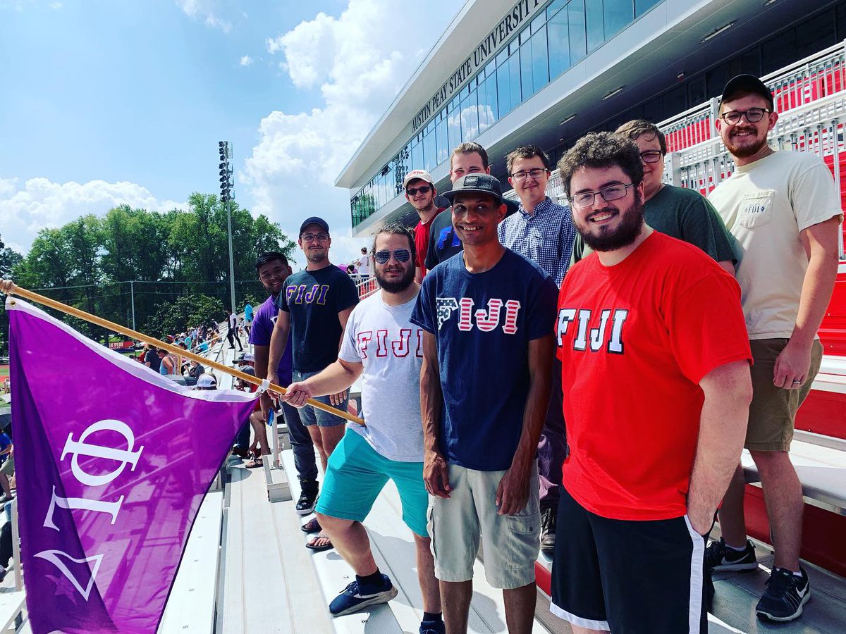 APSUFIJI's tweet photo. You know FIJI is out here supporting our sorority friend’s Bid Day! Congratulations to all the new members!
.
💎 FIJI wants you to go Greek 🏛 ! Link in Bio!
.
#fiji #phigammadelta #gogreek #gogreekorgohome #apsu #austinpeay #bidday #sorority #pichi #panhellenic #tacklesfordays https://t.co/ge7MuTQ0O4