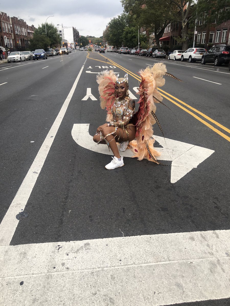 Bleu_bih's tweet photo. My Labor day #carnivalPrincess #nyccarnival @wimatchapp https://t.co/SMnRdA9775
