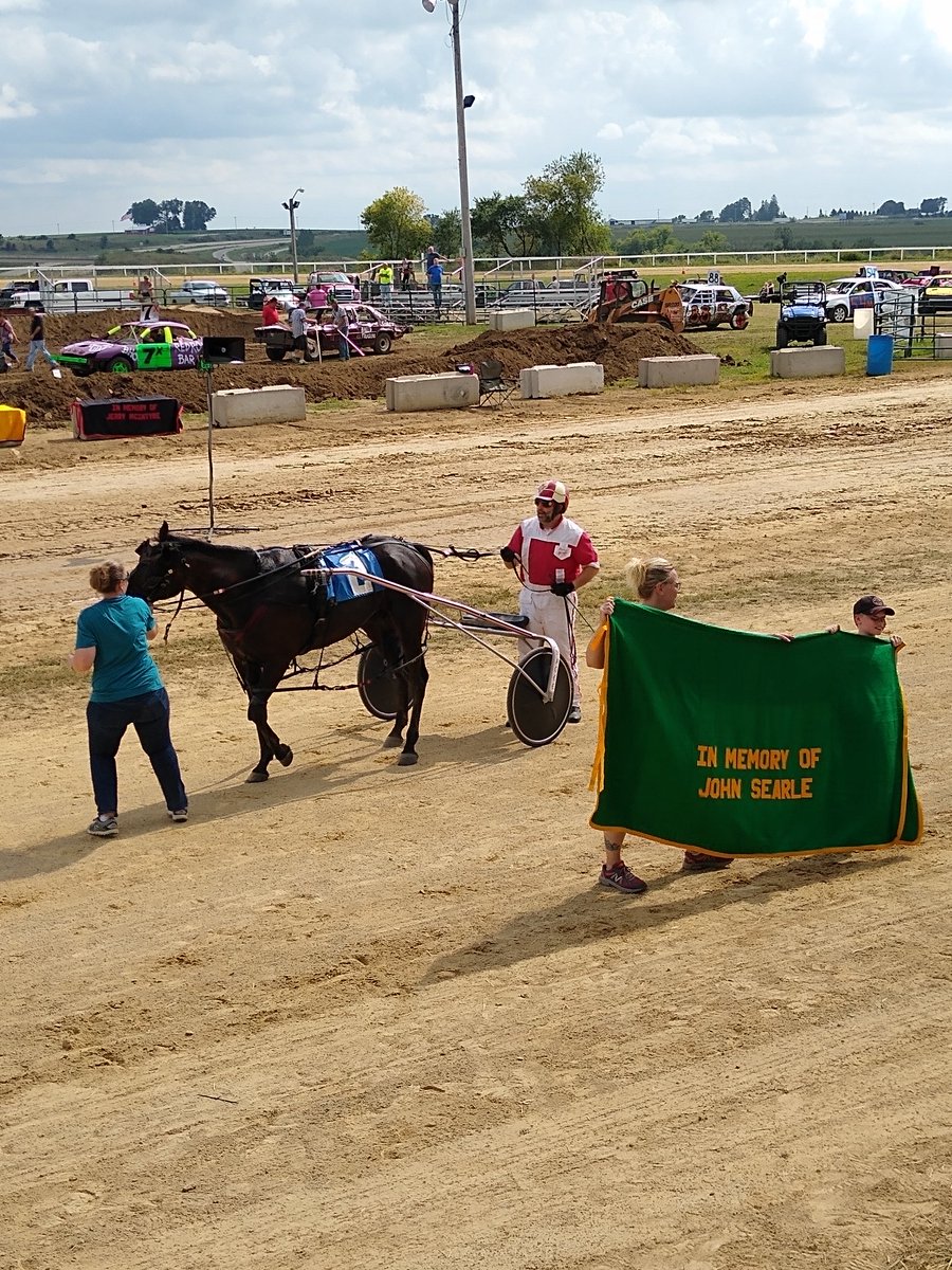 WIHarnessRacing's tweet photo. Race 8, final race of the day, PATHOLOGIST goes wire to wire in 2.03 flat. Driven by Michael Magee. Congratulations!! https://t.co/WQYVuX8S75