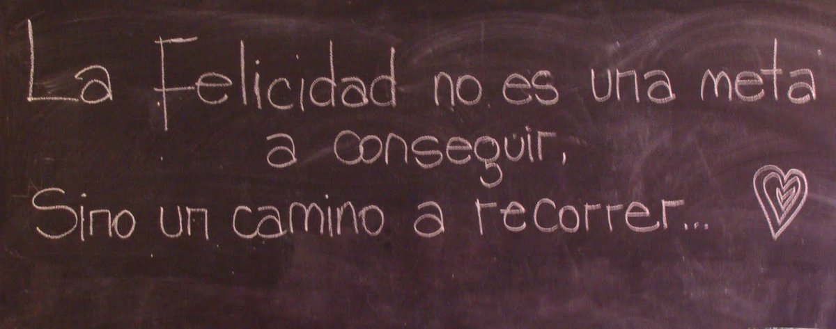 leonsfdo's tweet photo. Carnaval, Netflix, Luna,mi Isla,la barrosa,mi familia,un popurrí, Piña,un libro de motivación,llamo al Presi,más carnaval,la viña, mis amigos,mi madre,quedada caradonuts ( imposible),Ibra, Capitán veneno,llamo a Lopetegui,el Alaves, más carnaval...
Mi próximo cuadro... mi vida. https://t.co/NdlP1kdhQ9