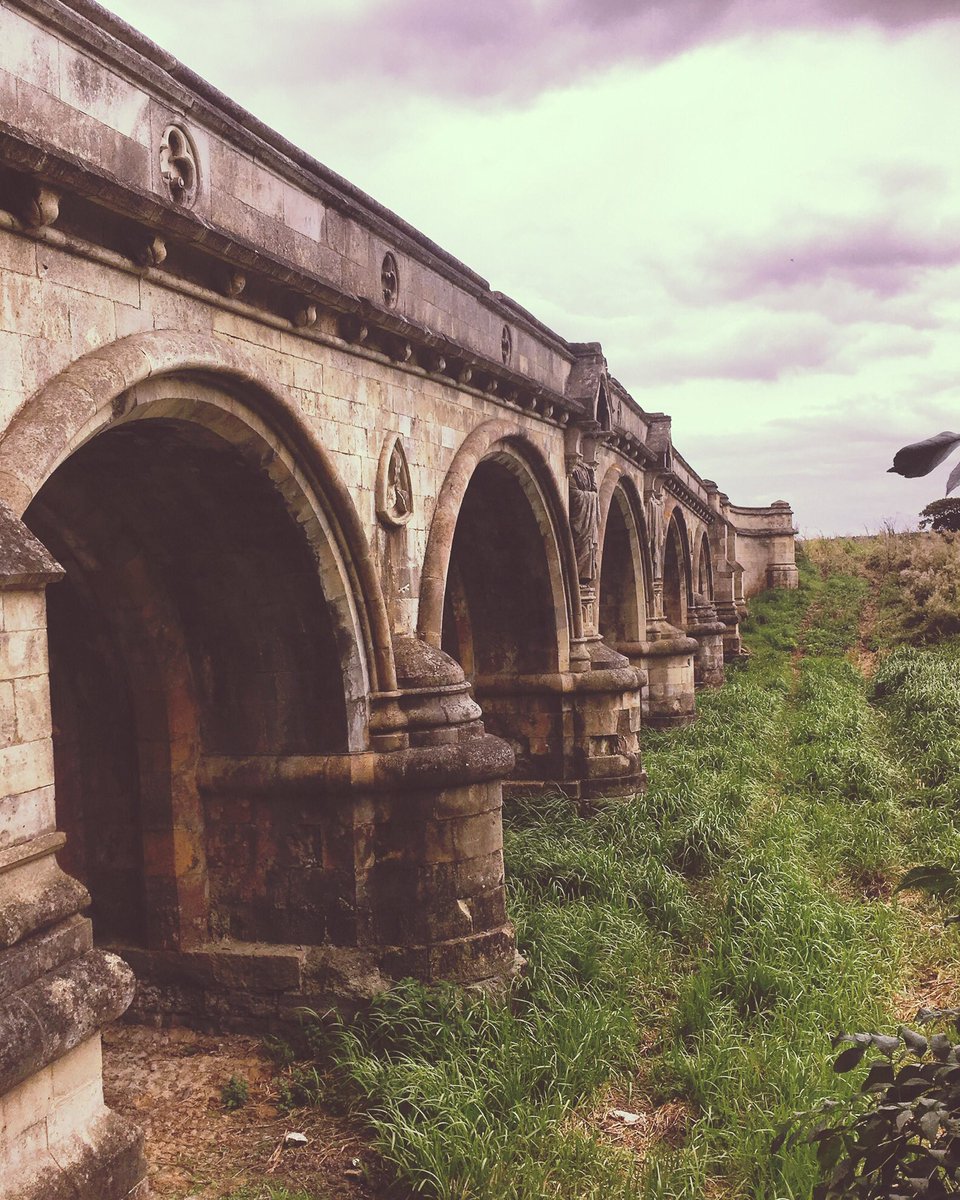 #newshambridge brockelsby #Lincolnshire #lincolnshirewalks #oldbridge #architecture #hiddenplaces