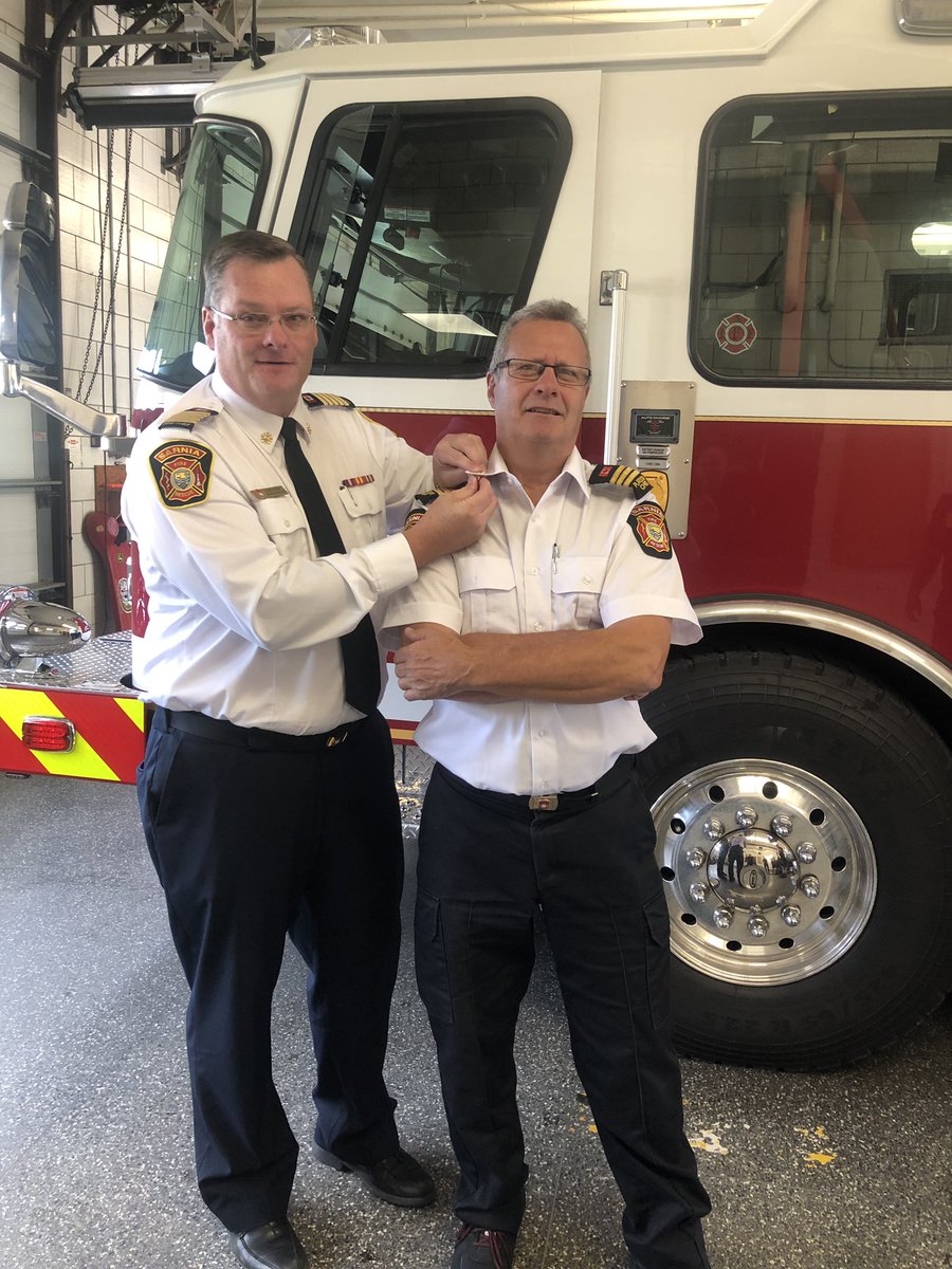 barnoldfire's tweet image. Proud to pin on the insignia for newly promoted PC Mark Smith of @SarniaFire on his first shift with “A” Platoon. Congratulations on this milestone in your career!