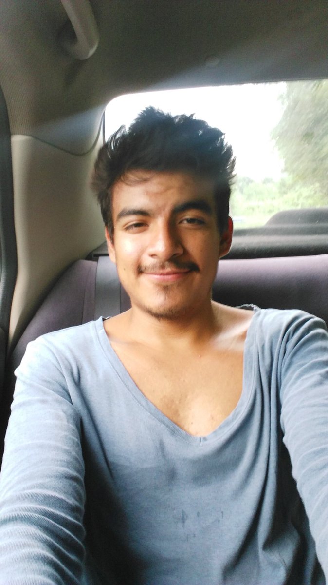 Arena_Morena_'s tweet photo. En qué tipo de #gay me pondrían ustedes?
Me ha llamado la atención que algunos creen que soy chakl o morro mamila...xD #mestizo #latinBoy #mexicano #twink #serOnoSerchakl #breedme #POZ #cumdump #cumslut #putito #putita #barebakero #apelo https://t.co/5ye7EjdYbU