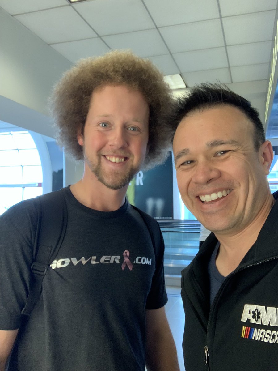 BertVargas's tweet photo. Look who I ran into @cltairport! None other than #AfroFish @AFish300! Good luck in your upcoming #bowling tournament! @pbatour https://t.co/5HEmniHYpK