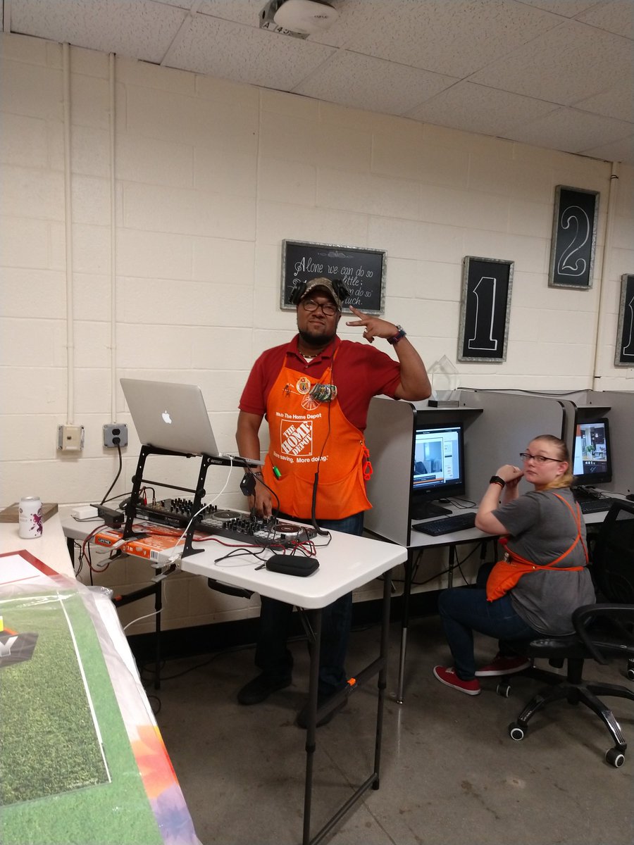 Helene Tokolish (@leeneyt) on Twitter photo DJ Ryan in the house for this Labor Day BBQ! Thanks for all you do! <a href="/was7030/">Deidra Brown</a> <a href="/trustinbryant/">bryant</a> <a href="/ReneeDyette/">Renee #1202</a> <a href="/FrankCarlick/">Frank Carlick</a> DJ Ryan in the house for this Labor Day BBQ! Thanks for all you do! <a href="/was7030/">Deidra Brown</a> <a href="/trustinbryant/">bryant</a> <a href="/ReneeDyette/">Renee #1202</a> <a href="/FrankCarlick/">Frank Carlick</a>