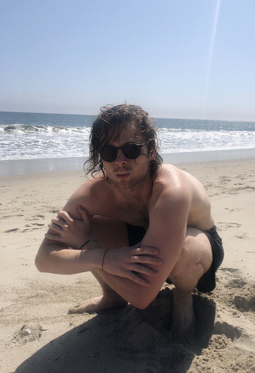 Luke5SOS's tweet photo. Excited to see all your faces in a couple weeks on tour 😍 We got a big ass super set of 5sos songs for y’all to boogie to https://t.co/Enjl8ST4DR