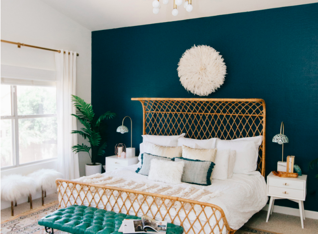 decorist tweet media