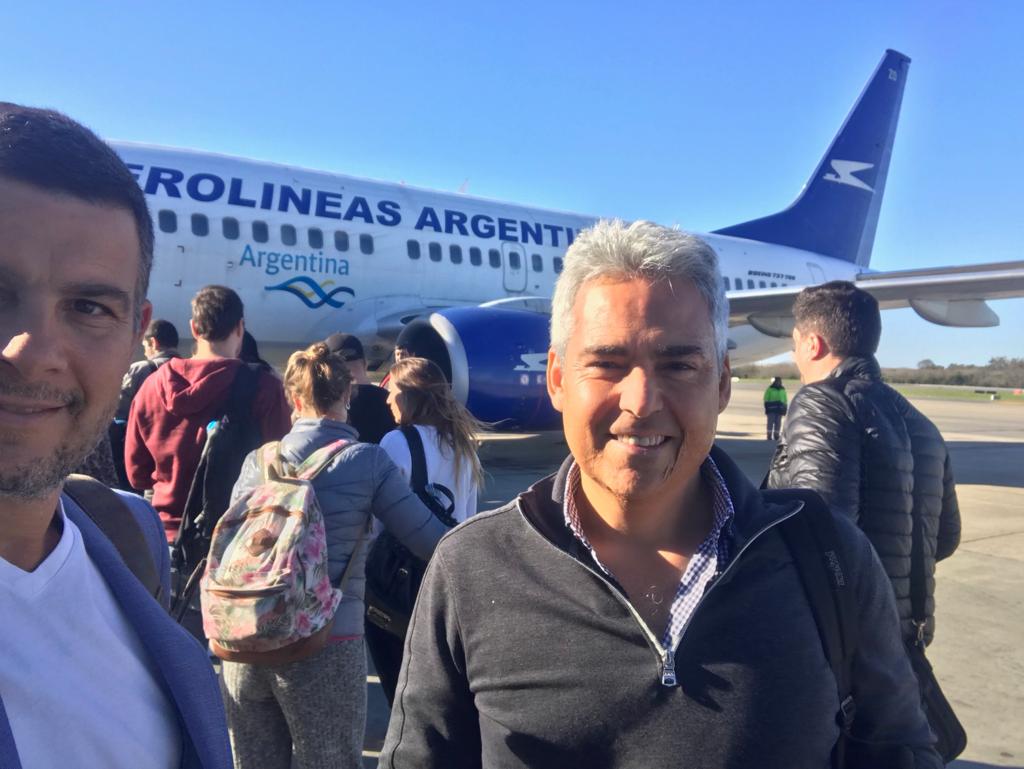 centralctl's tweet photo. En Central CTL nunca paramos, y en esta oportunidad no son vacaciones por el Caribe, pero nos fuimos hasta Bogotá, Colombia, a seguir trabajando.

En breve te contamos más!

#CentratCTL #NonStop #CrossTheLine https://t.co/BIrJ0OGOUZ