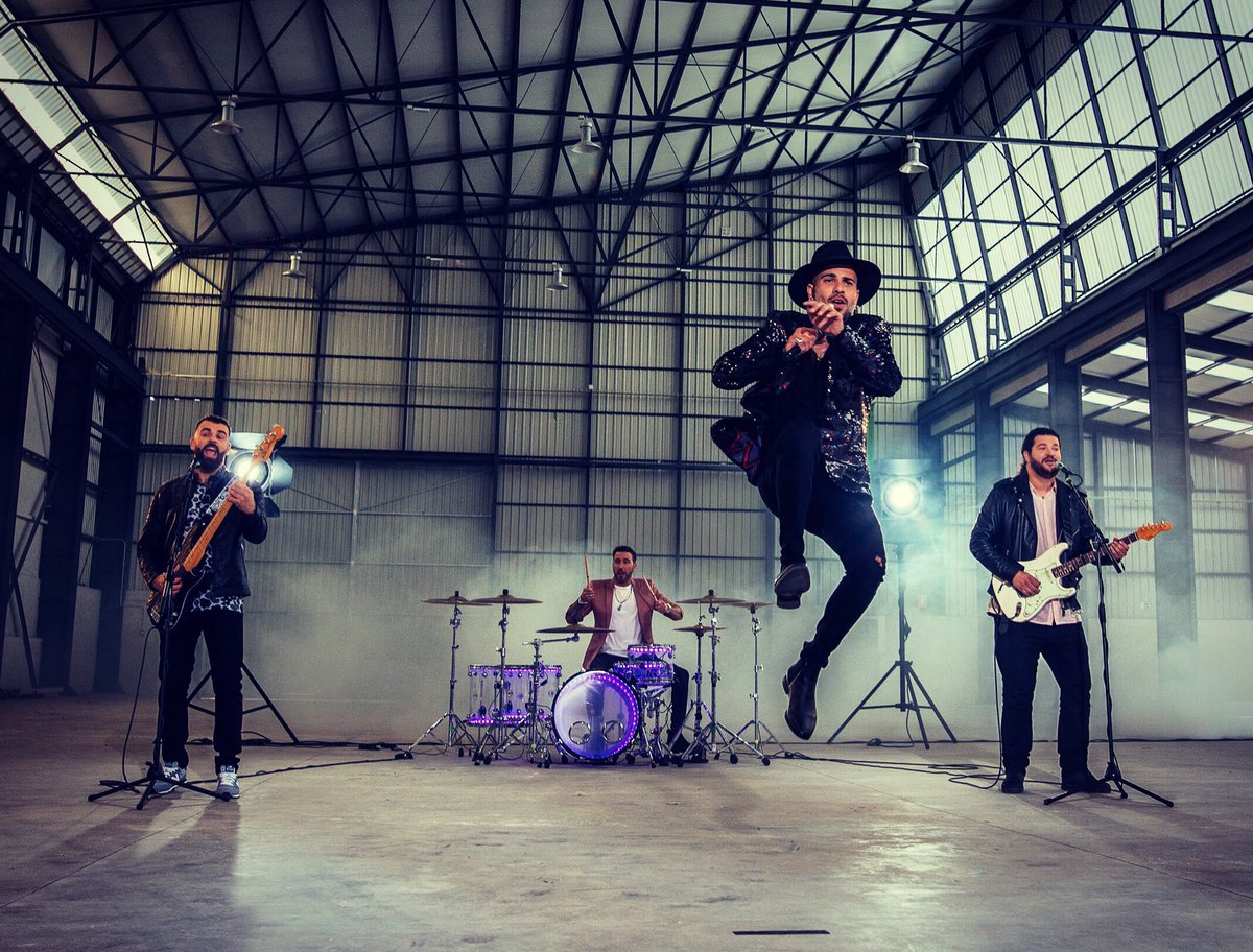 ¡Bienvenido septiembre! Seguimos con más conciertos, ¿dónde nos verás este mes?

🚩 05/09 Arganzuela (Madrid)

🚩 06/09 Vive Dial (Wizink Center Madrid)

🚩 14/09 Mejorada del Campo (Madrid)

🚩 20/09 Villaviciosa de Odón (Madrid)

🚩 21/09 Porriño (Pontevedra)