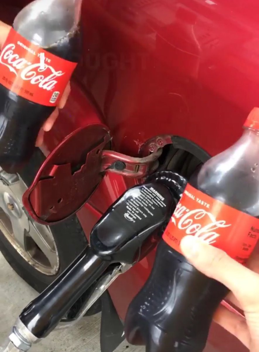 jacoblange007's tweet photo. “It was Labor Day weekend I was seventeen. I bought a Coke and some gasoline.” @TheTimMcGraw https://t.co/VsIriFUFps