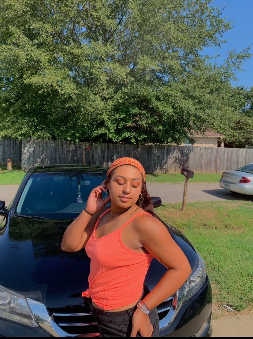 makyaperryman25's tweet photo. Twitter seen it first 🔆👸🏽🍯 #BlackGirlMagic https://t.co/YJlQbeyWn7