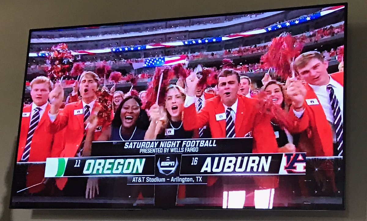 mqriggins's tweet photo. good game, great people!
#DuckHunting #DuckDuckLose #RideForTheBrand #DoItForRod https://t.co/tKpNrPqwys