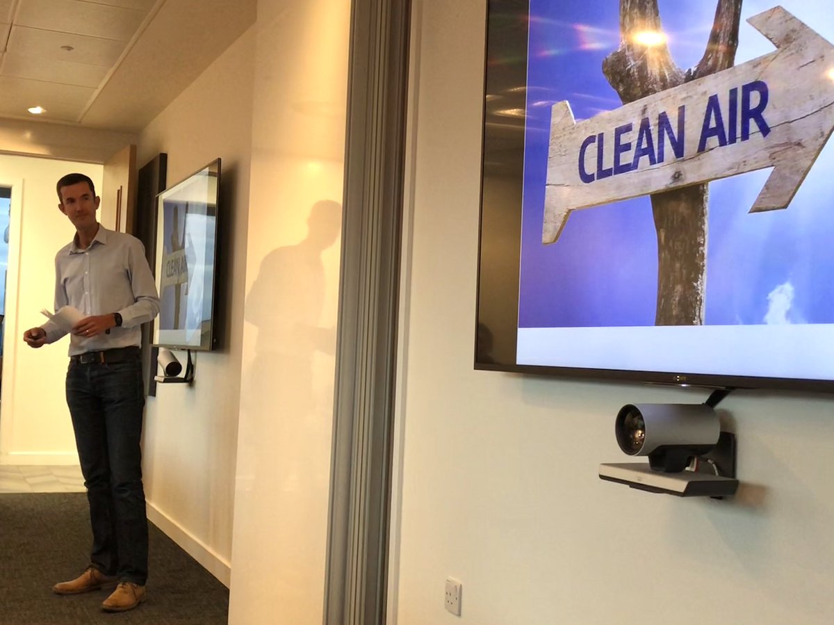 ceribatchelder's tweet photo. .@jameswilsonshef tells the @SmartSheffield audience about the multiple harmful effects of #airpollution. And how he wants to enable the use of #data to change behaviours to improve #airquality #SmartSheffield #cleanair #Steptember @UrbanFlowsObs https://t.co/s46EswBQxj