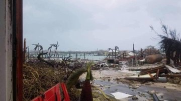 View image on Twitter