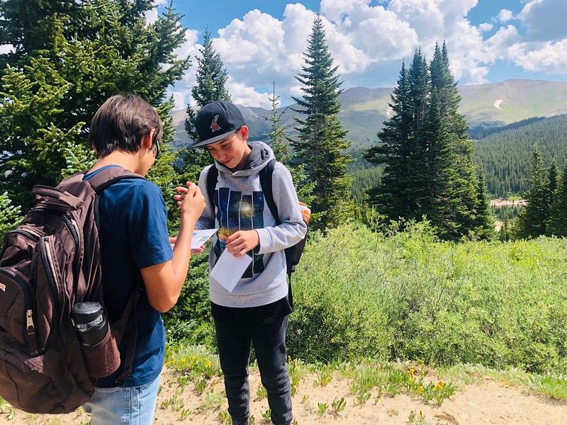 KScienceSchool's tweet image. We had an "Earth-shattering" time with William Smith High School! The incoming 9th graders bonded as a class while learning about the Geologic history of the Rockies, Plate Tectonics, and Rocks and Minerals.