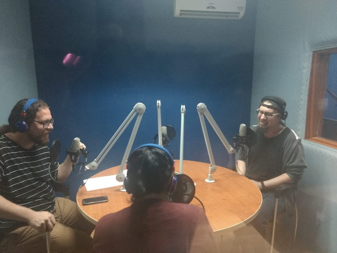 radiotvuaslp's tweet photo. Al aire la 1era #emisión de @ChiquitasLetras ¿Quién está preparado para sintonizarlo? Hoy tuvimos la oportunidad de platicarlo en el programa de #DespiertaRico ambos programas impactan a nuestro público #infantil de la #DRTVUASLP 🎙️👧🏻🧒🏻👌 https://t.co/l4av6IfaGC