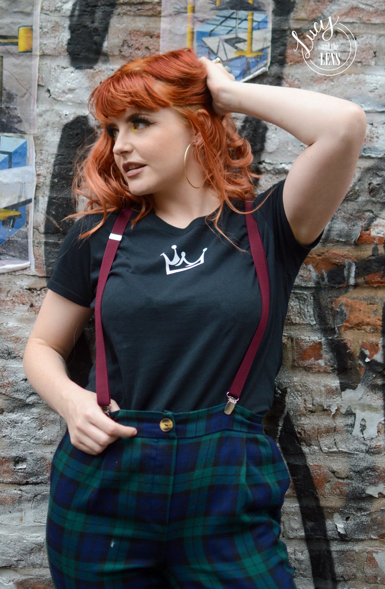 ___louiseviolet's tweet photo. It's ya gal spamming you with pictures from a shoot I did on Friday for 
@KillaClothingUK 
 - a brand due to launch on September 7th, with both mens and womens clothes available! How sick are these? https://t.co/qcWjTvWsk8