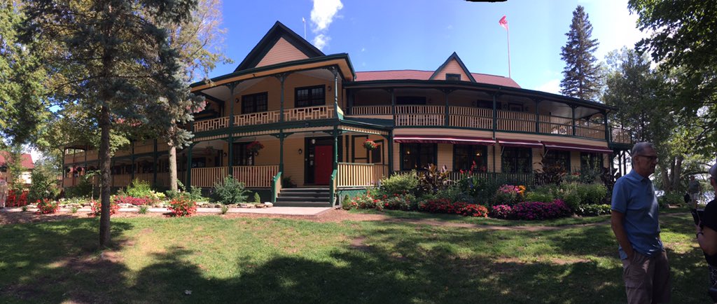 LauraQuibell's tweet photo. Another great lunch @The_Opinicon ! Always a special getaway. https://t.co/w1ySTckYsq