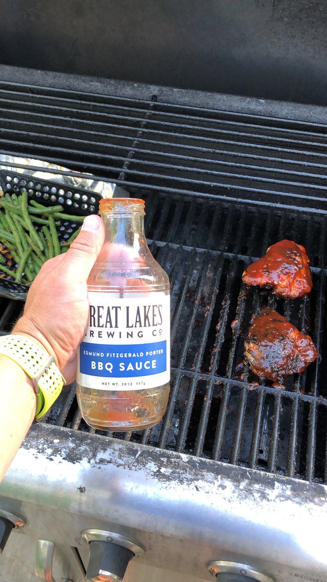 BrianJB85's tweet photo. How do your BBQ? @GLBC_Cleveland #eddyfitz https://t.co/pl1t6C0Ij8