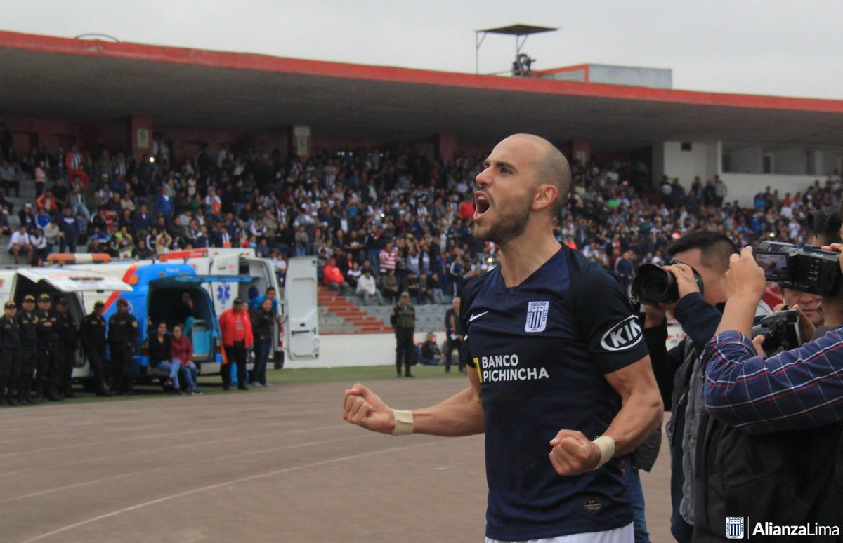 federodriguez9_'s tweet photo. No se logro la victoria que queriamos, pero dejamos todo. Toda la fe en este grupo! Gracias a todos por el apoyo de siempre! Hay que seguir mejorando... #ARRIBAALIANZA 💪🏼💙 https://t.co/PR8eokPSod
