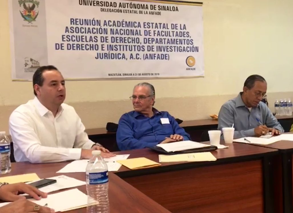 SAU_UASinaloa's tweet photo. Se celebra Reunión Académica Estatal de la #ANFADE en Sinaloa, con la presencia de su presidente Dr. Maximo Carvajal Contreras y la participación de todas las escuelas y facultades de derecho de la UAS e invitados de la UAdeO. https://t.co/aknzs27n5s