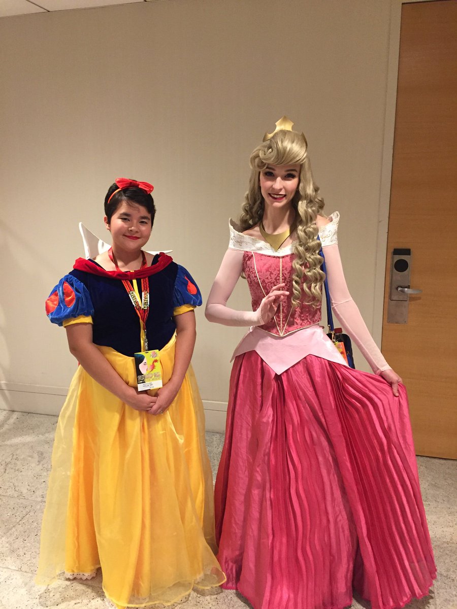 NerdSplash tweet media